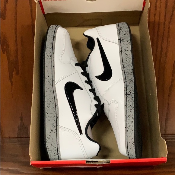 Nike Other - Nike Ebernon Low